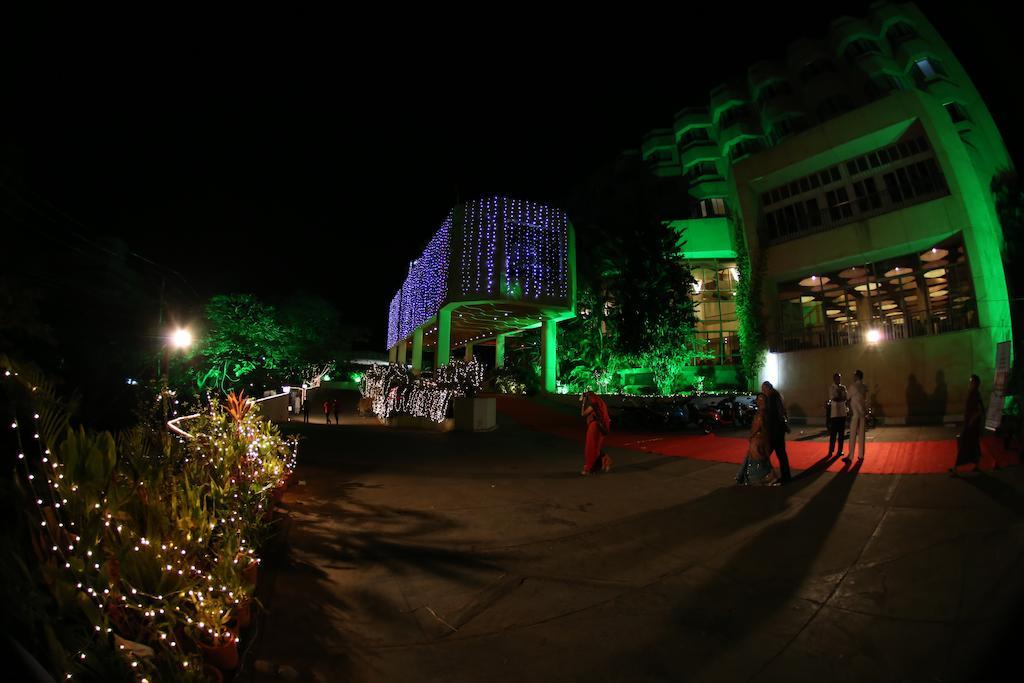 Hotel Paradise - Mysore Dasaprakash Group Extérieur photo