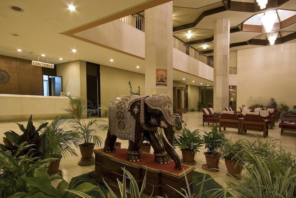 Hotel Paradise - Mysore Dasaprakash Group Extérieur photo