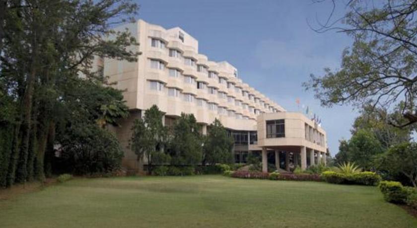 Hotel Paradise - Mysore Dasaprakash Group Extérieur photo